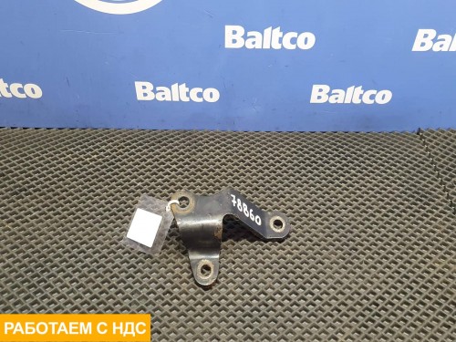 Кронштейн крепления переднего стабилизатора правый
